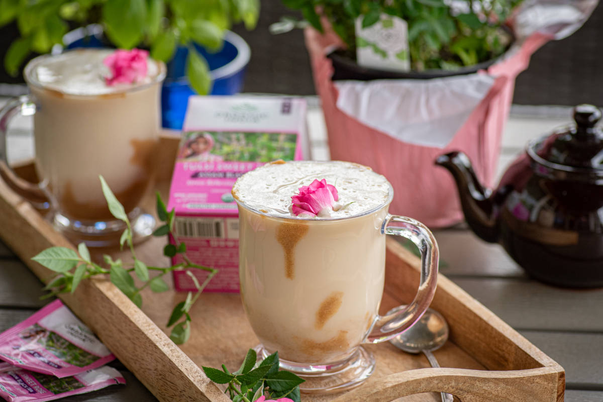7 Beautiful Benefits of Rose Tea, “The King of Flowers”